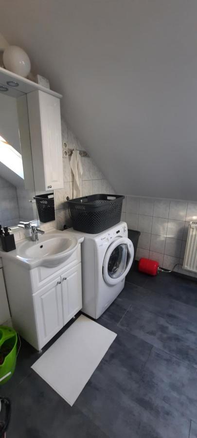 Hi-Bp Garden City Batsanyi Apartment 3 Rooms, Apartment Upstairs Near The City Train With Free Parking Budapesta Exterior foto