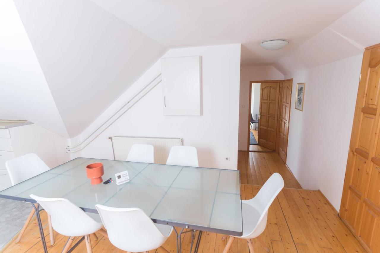 Hi-Bp Garden City Batsanyi Apartment 3 Rooms, Apartment Upstairs Near The City Train With Free Parking Budapesta Exterior foto